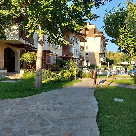 Eden - Garden Of Eden Apartment *