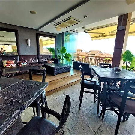 Apartment Eden - Garden Of Eden