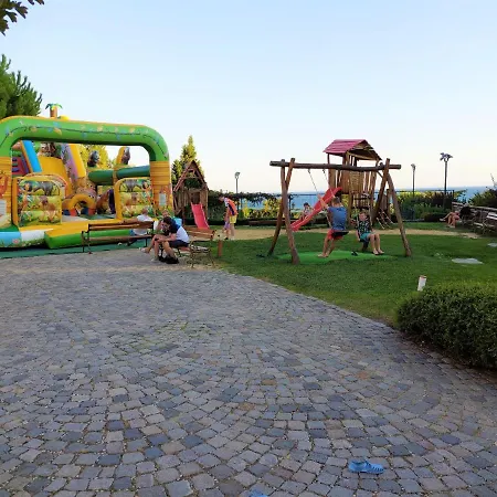 Eden - Garden Of Eden Apartment *
